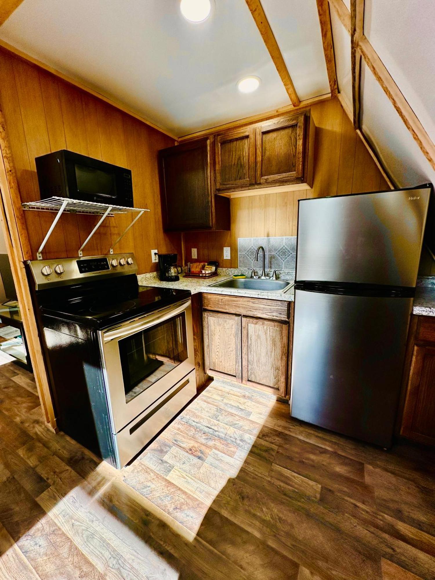 Roberts Lodge トック 部屋 写真