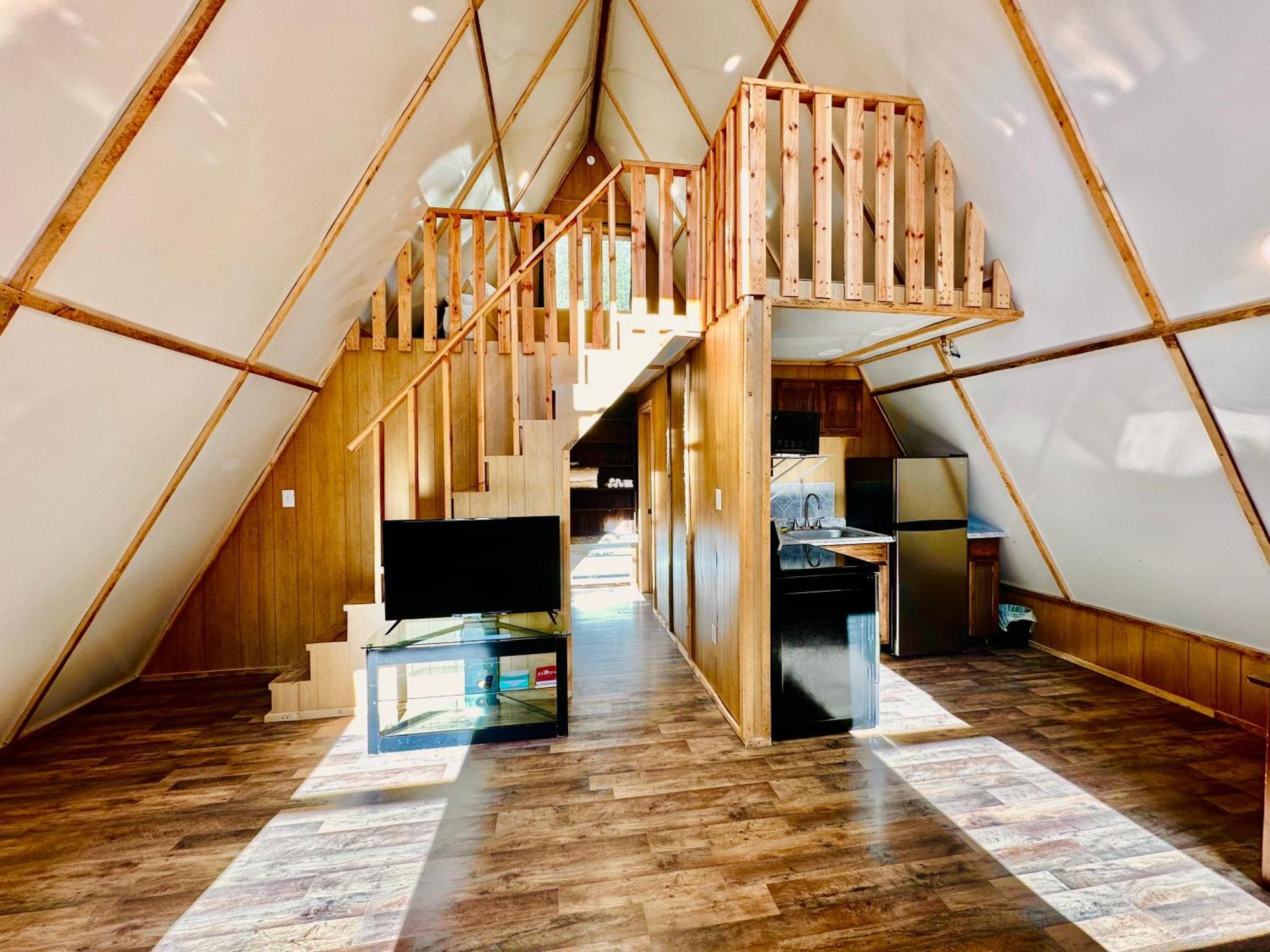 Roberts Lodge トック 部屋 写真