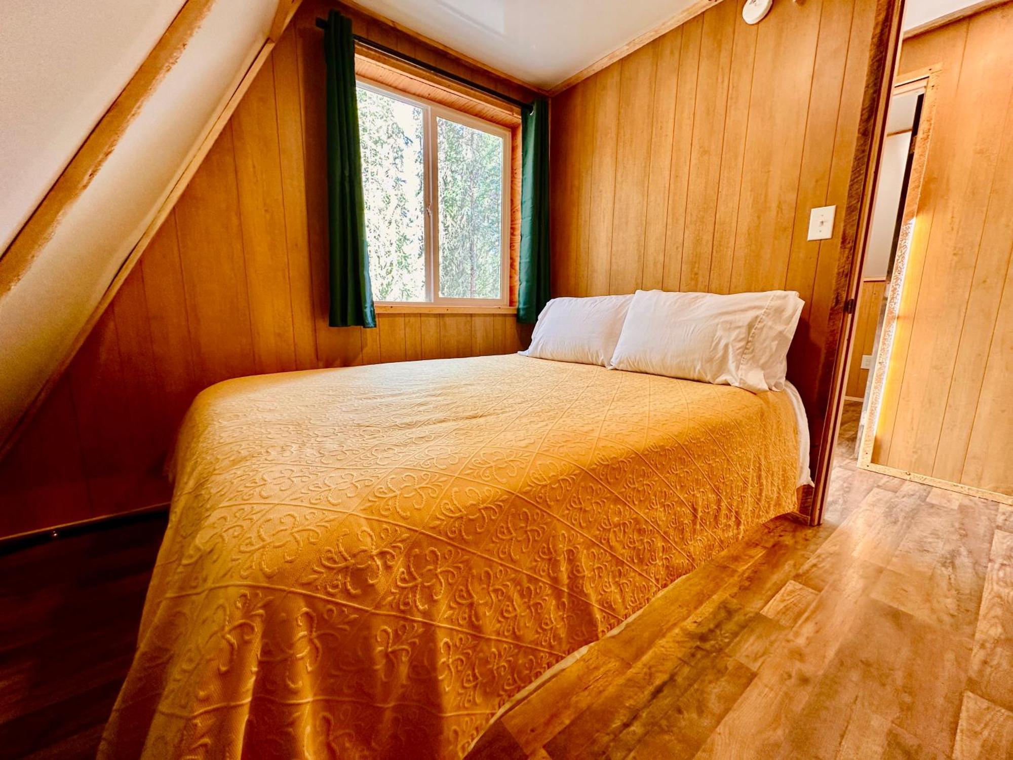 Roberts Lodge トック 部屋 写真