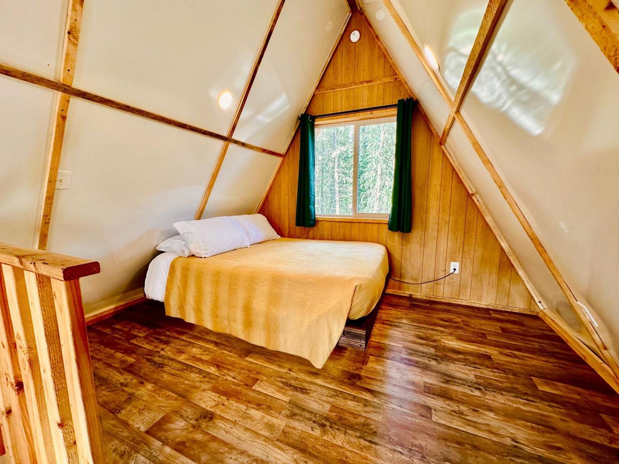 Roberts Lodge トック エクステリア 写真
