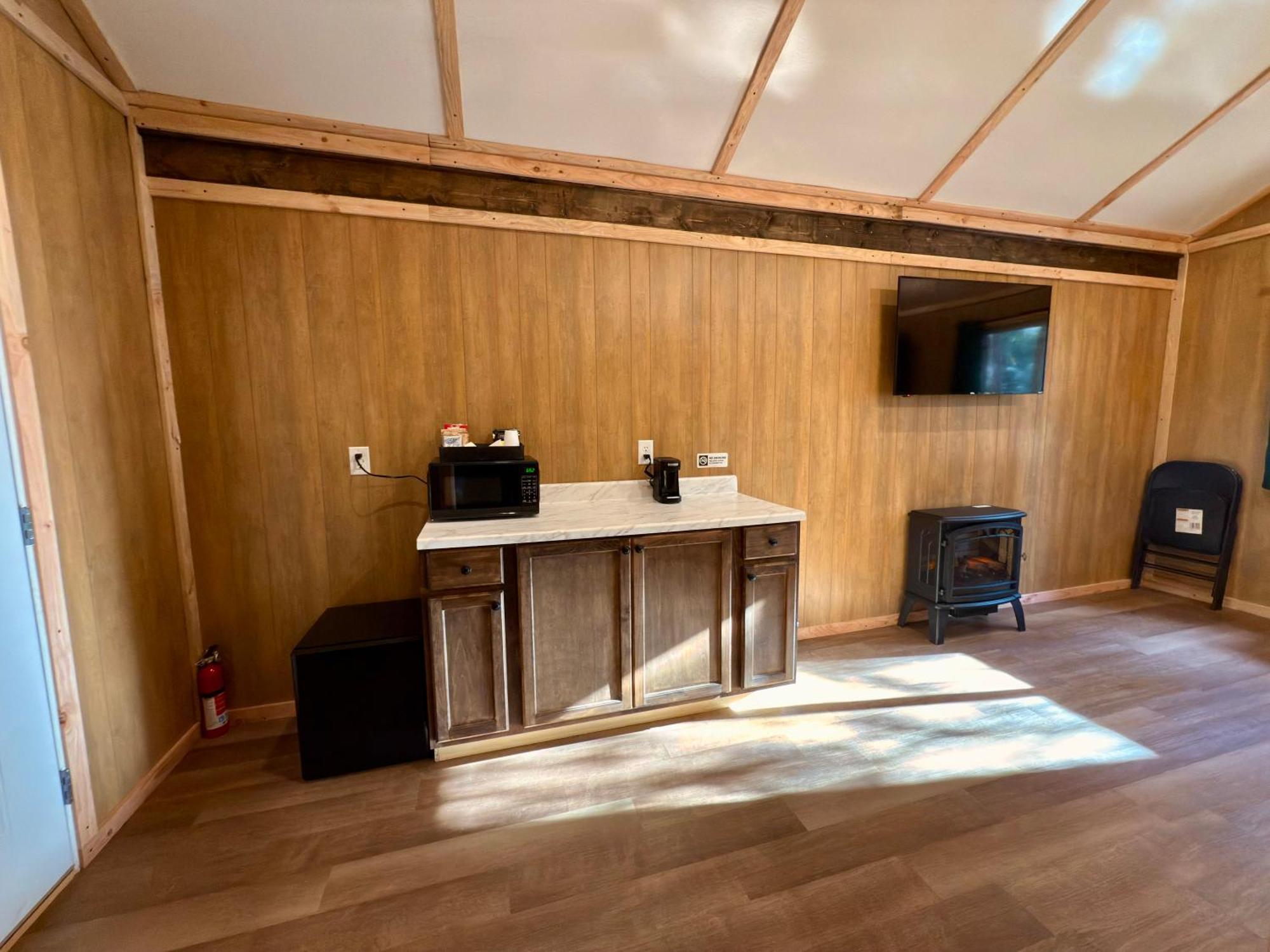 Roberts Lodge トック エクステリア 写真